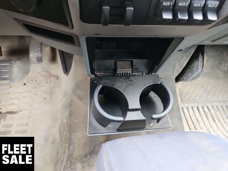 2015-ford-f350-image-30