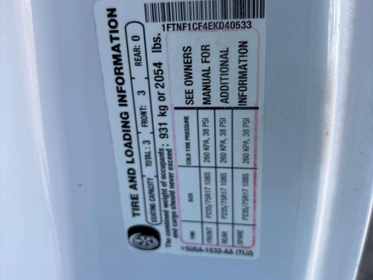 2014-ford-f150-image-13