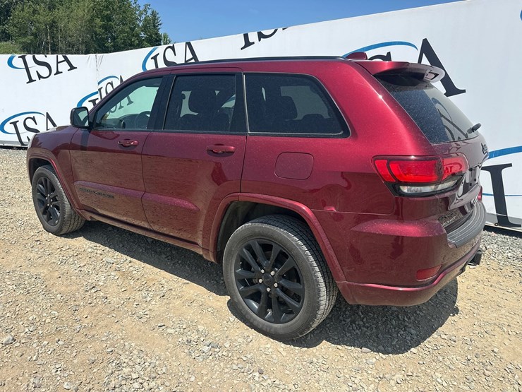 2021-jeep-grand-cherokee-image-3