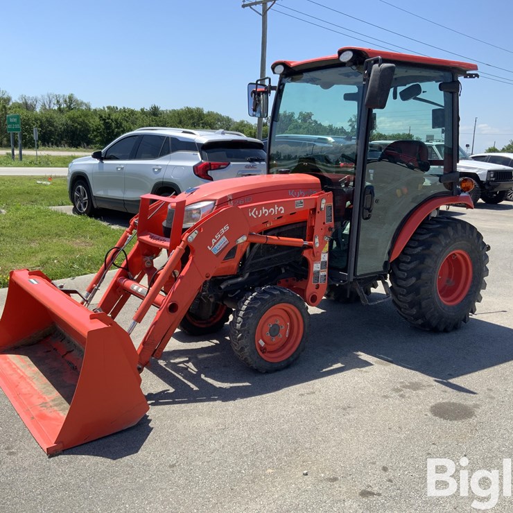 2020 KUBOTA LX2610HSD