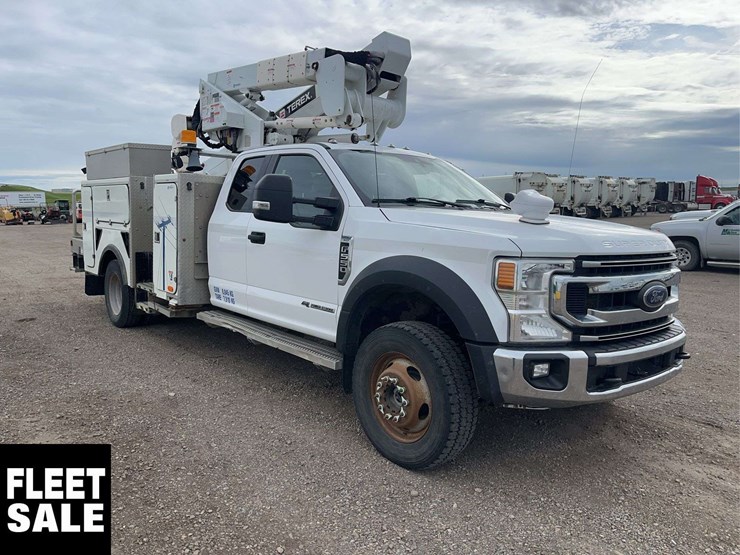 2021-ford-f550-image-2