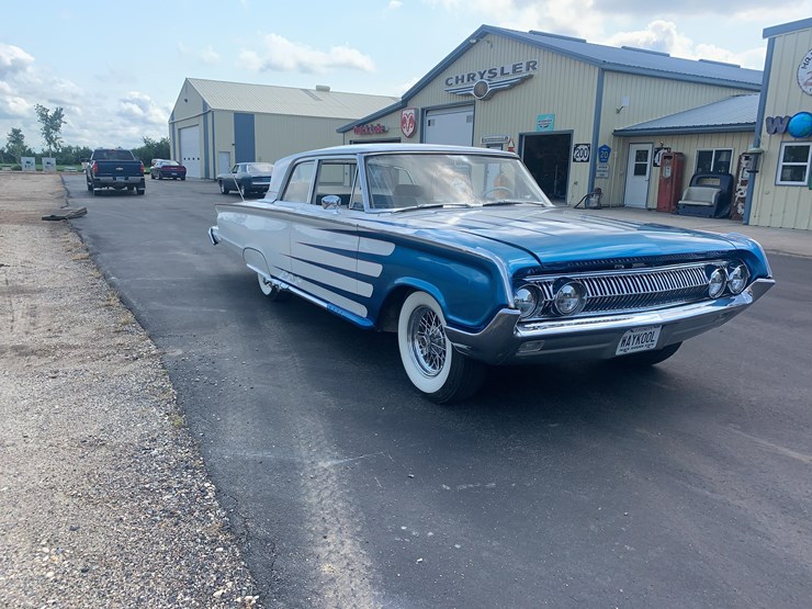 1964-mercury-monterey-image-3