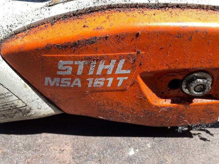 #7185-•-(2)-stihl-electric-chainsaws-image-14