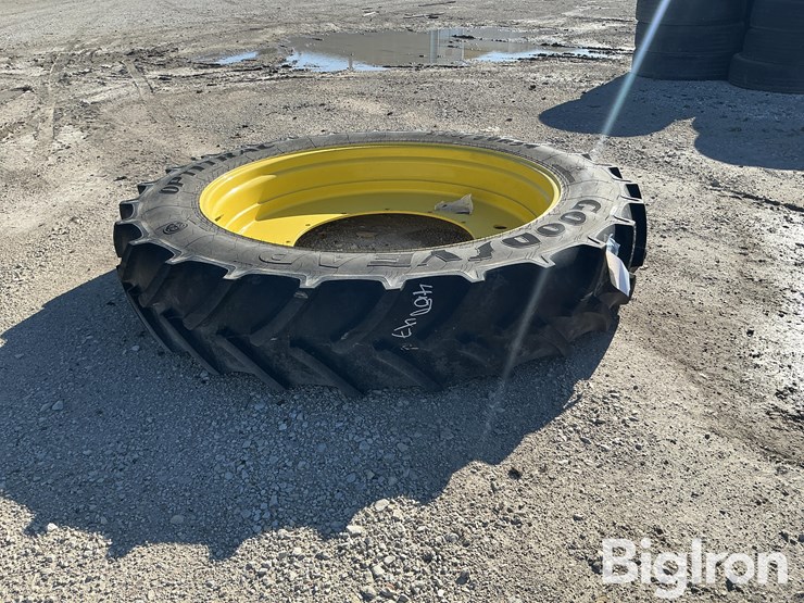 john-deere-7000-image-5