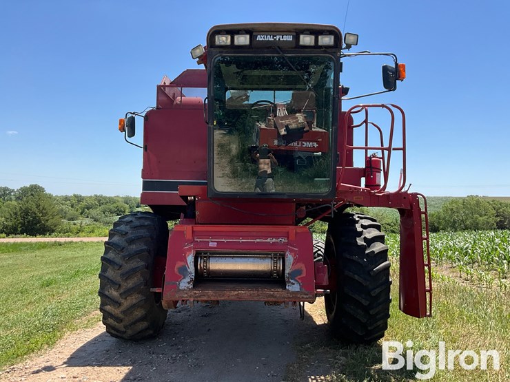 1993-case-ih-1666-image-2
