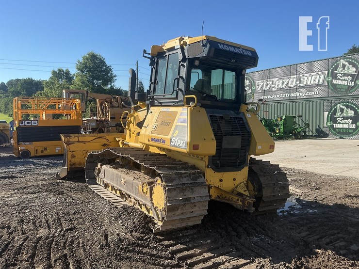2021-komatsu-d51exi-24-image-2