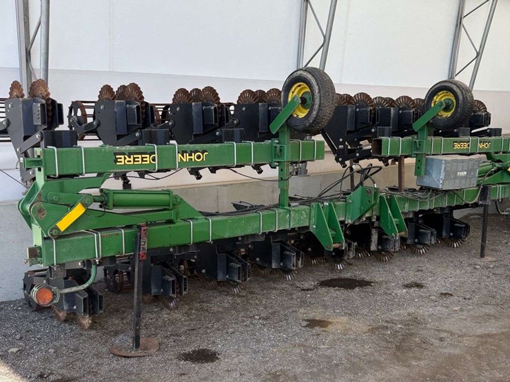 40ft-3pt-strip-freshener,-16-row,-30'',-adjustable-air-bag-pressure,-rear-rolling-basket,-with-control-box-image-1