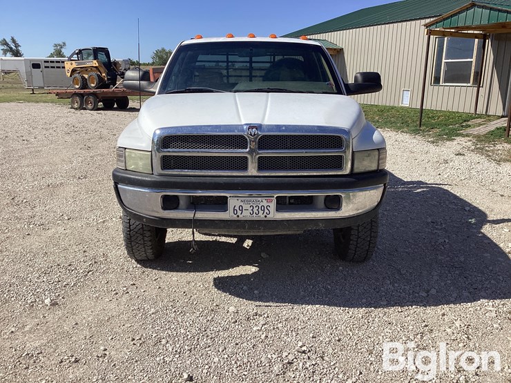 1997-dodge-ram-2500-image-2