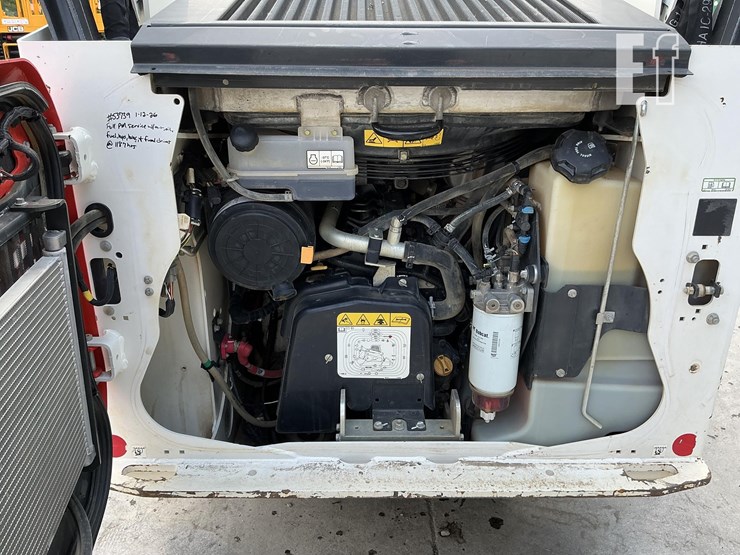 2023-bobcat-t76-image-17