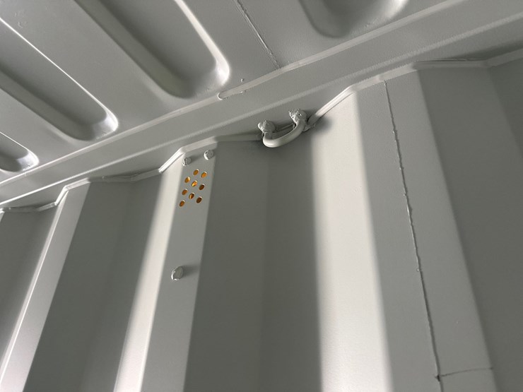 #5084-•-40'-(5)-door-shipping-container-image-12