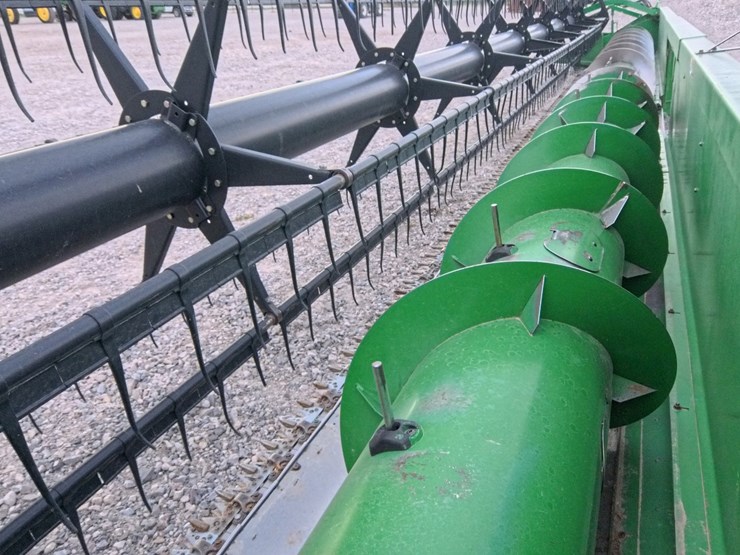 john-deere-635f-image-19