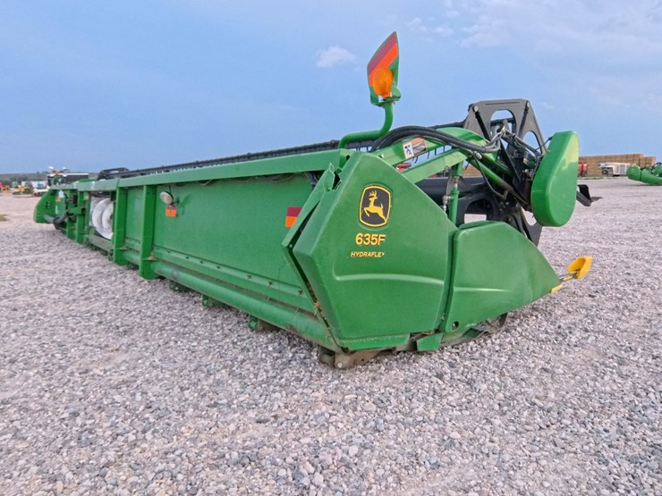 john-deere-635f-image-5