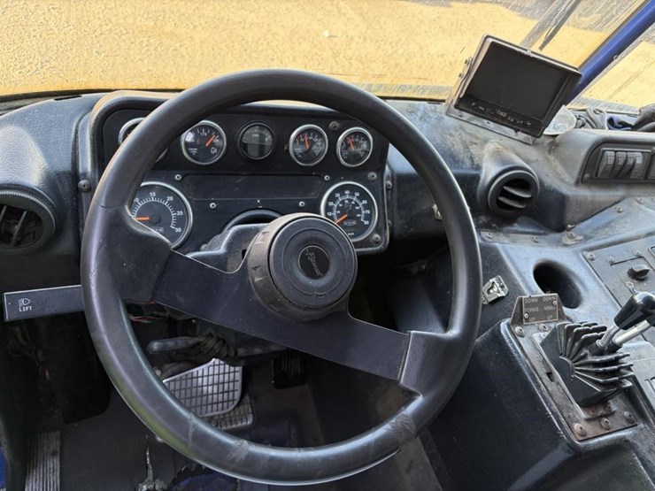 2011-autocar-xpeditor-image-15