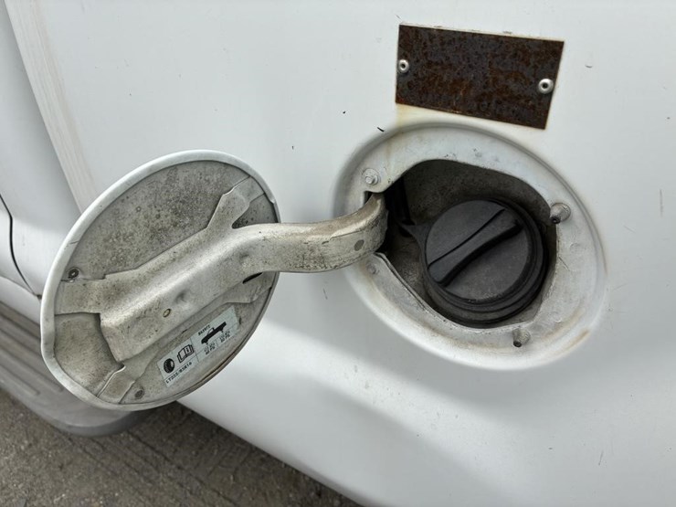 2004-ford-f250-image-11