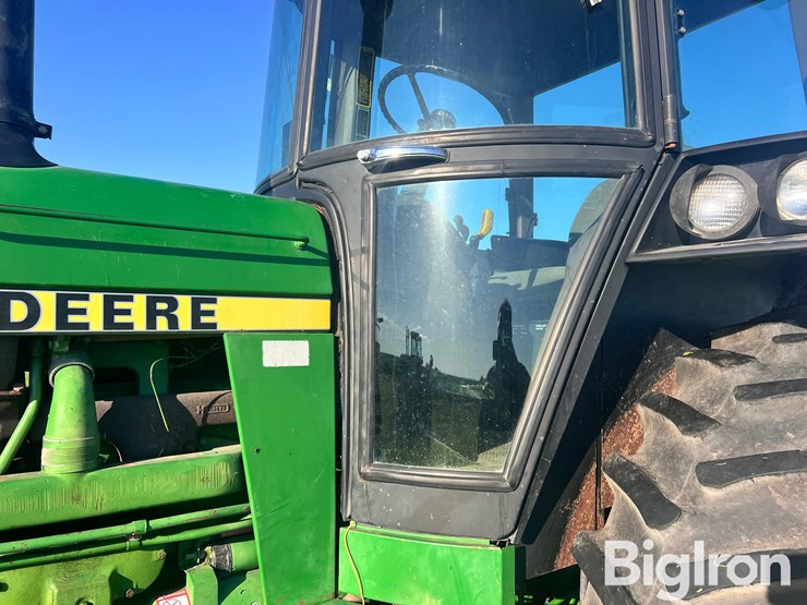 1983-john-deere-4450-image-12