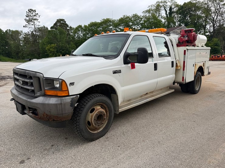 2001-ford-f450-image-1