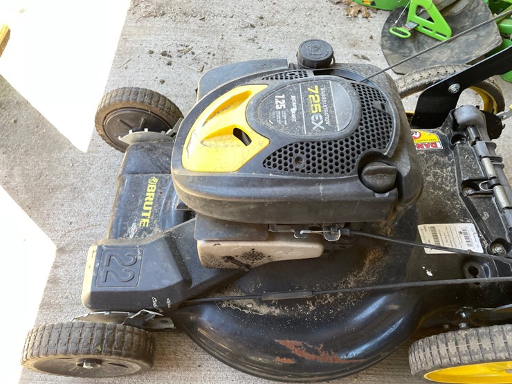 #7172-•-brute-push-mower-image-6