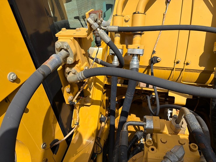 caterpillar-336el-image-79