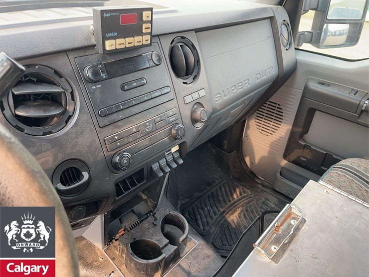 2015-ford-f350-image-15