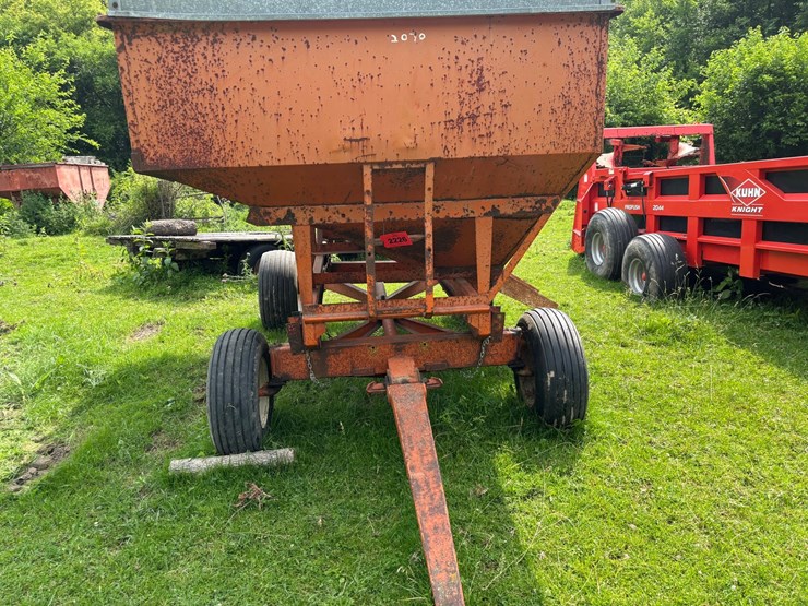 #2226-•-bradford-gravity-box-wagon-image-6