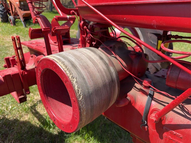 farmall-h-image-24
