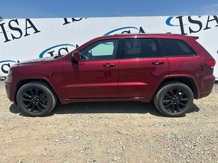 2021-jeep-grand-cherokee-image-2