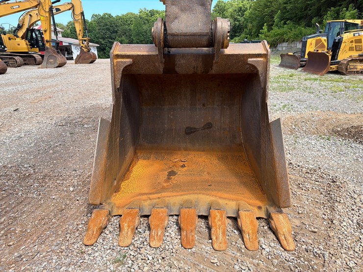 caterpillar-336el-image-13