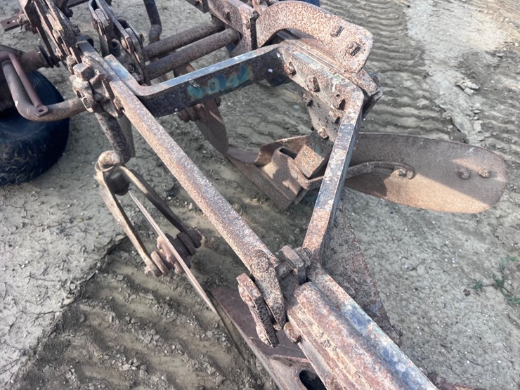 john-deere-44-image-2