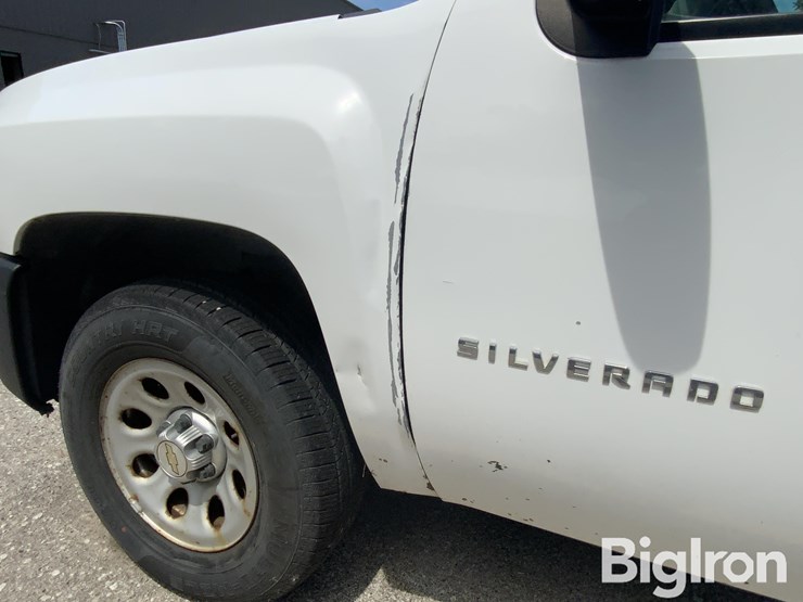 2013-chevrolet-silverado-1500-image-14