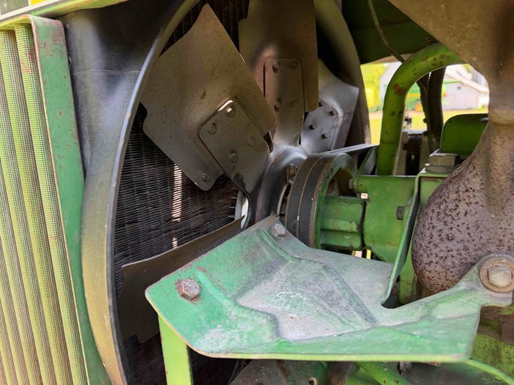 1984-john-deere-4250-image-12