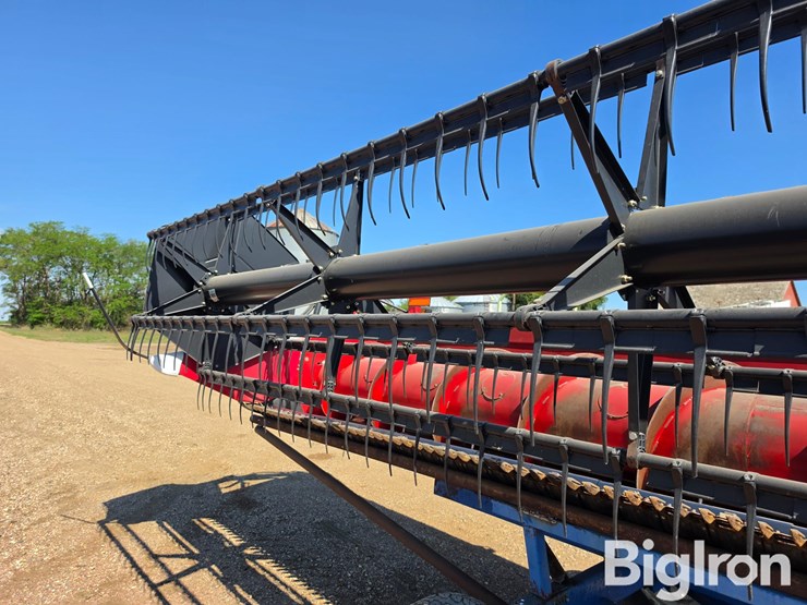 2011-case-ih-3020-image-19