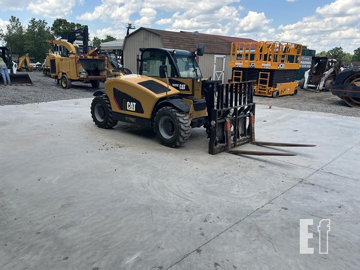2016-caterpillar-th255c-image-6