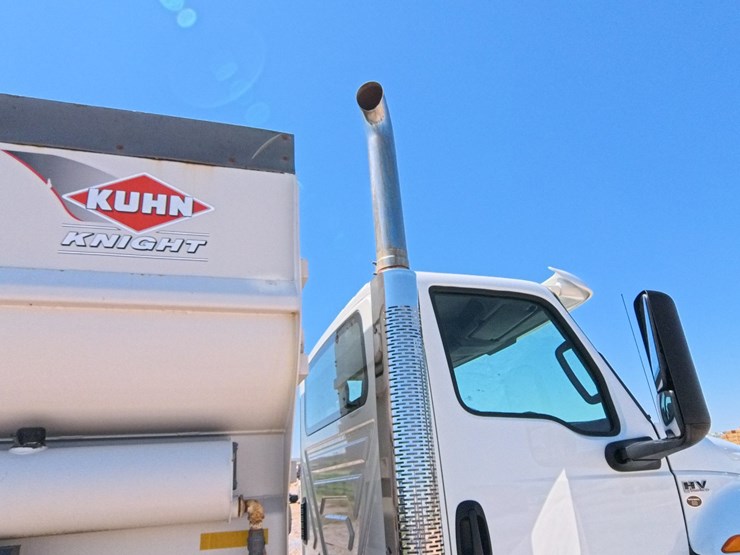 2022-kuhn-knight-4052-image-101