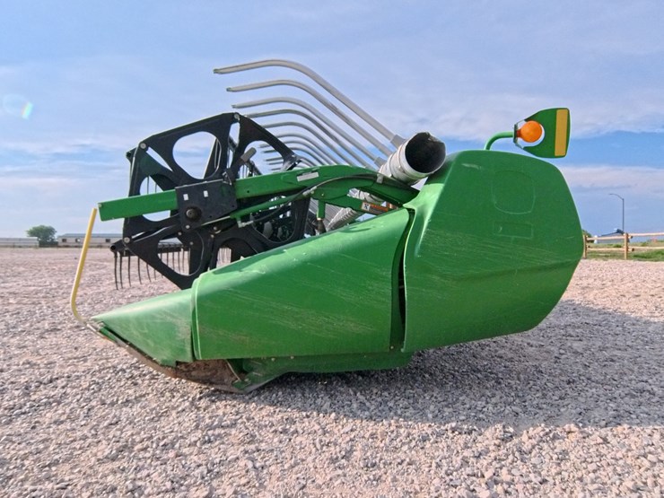 john-deere-635d-image-1