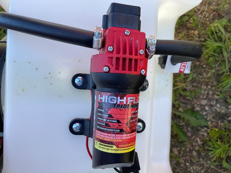 #7151-•-fimco-15-gallon-sprayer-image-7
