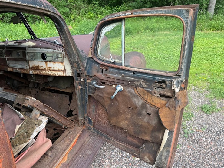 #1370-•-1946-hudson-pickup-truck-image-41