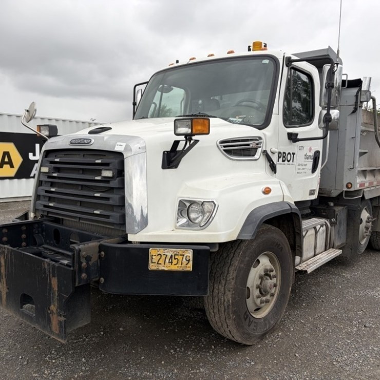 2018 FREIGHTLINER 114SD