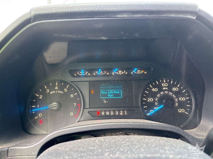 2017-ford-f150-image-16