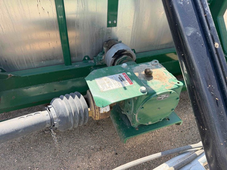 areomaster-pt-130-compost-turner-image-18