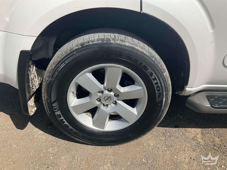 2008-nissan-pathfinder-image-22