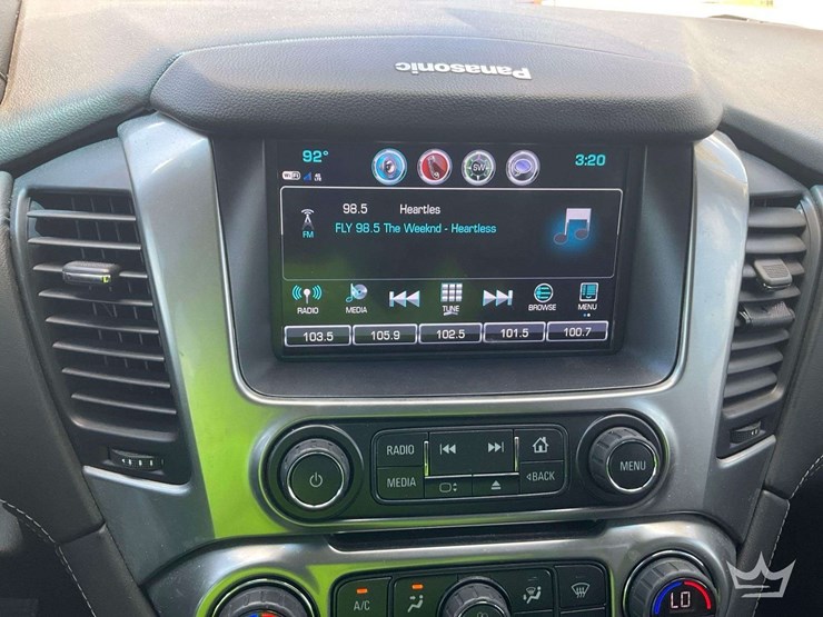 2020-chevrolet-tahoe-image-16