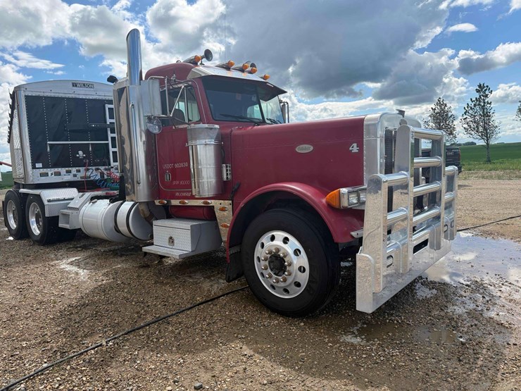 1999-peterbilt-378-image-2