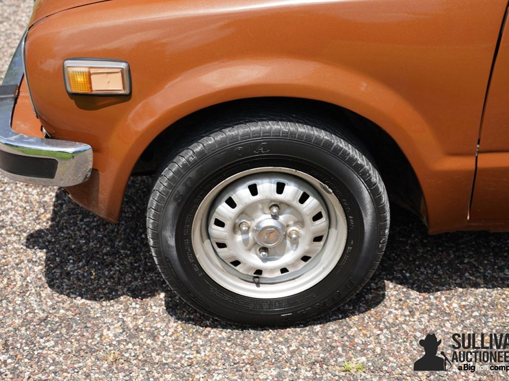 run-#230---1974-honda-civic-hatchback-image-14
