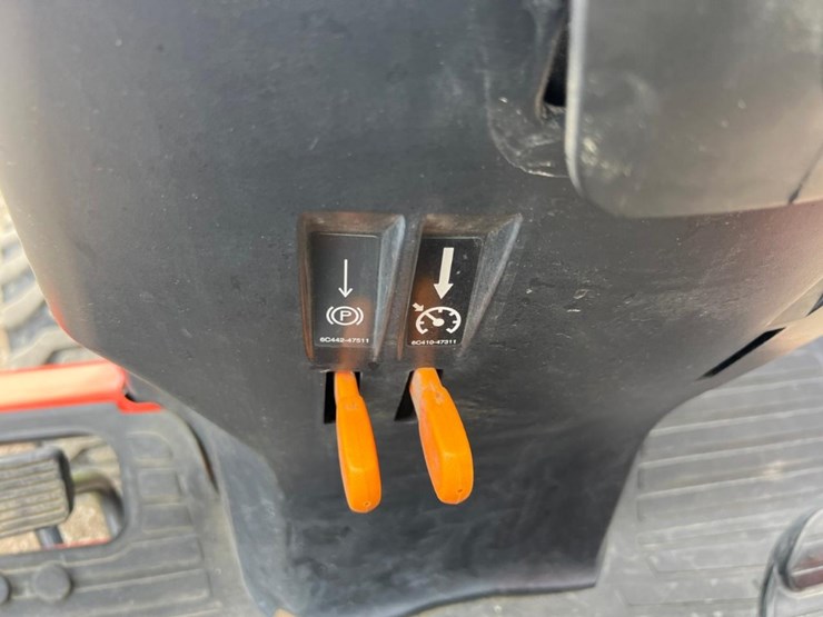 2018-kubota-b2650-image-23