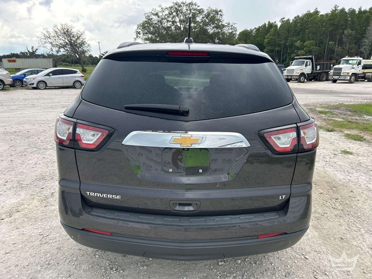 2017-chevrolet-traverse-image-20