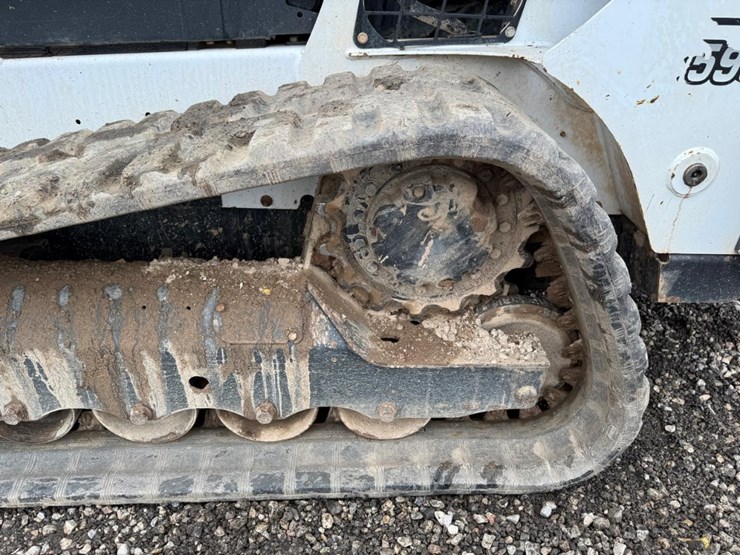 2019-bobcat-t595-image-18