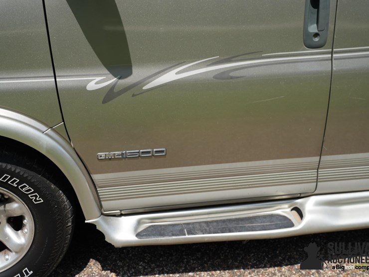 2002-gmc-1500-image-13