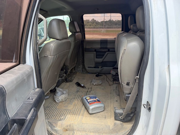 2019-ford-f250-image-10