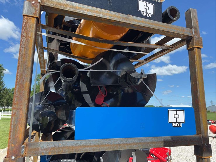 giyi-hydraulic-earth-auger-attachment-b-sm-lxz-971-image-4