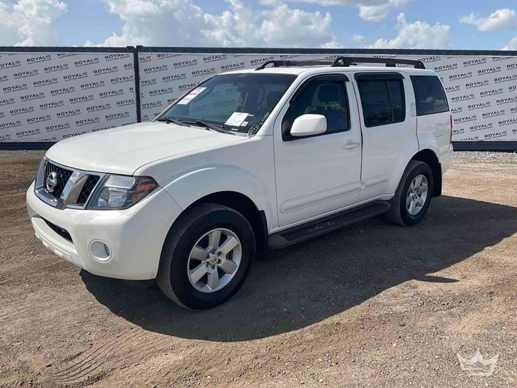2008-nissan-pathfinder-image-27